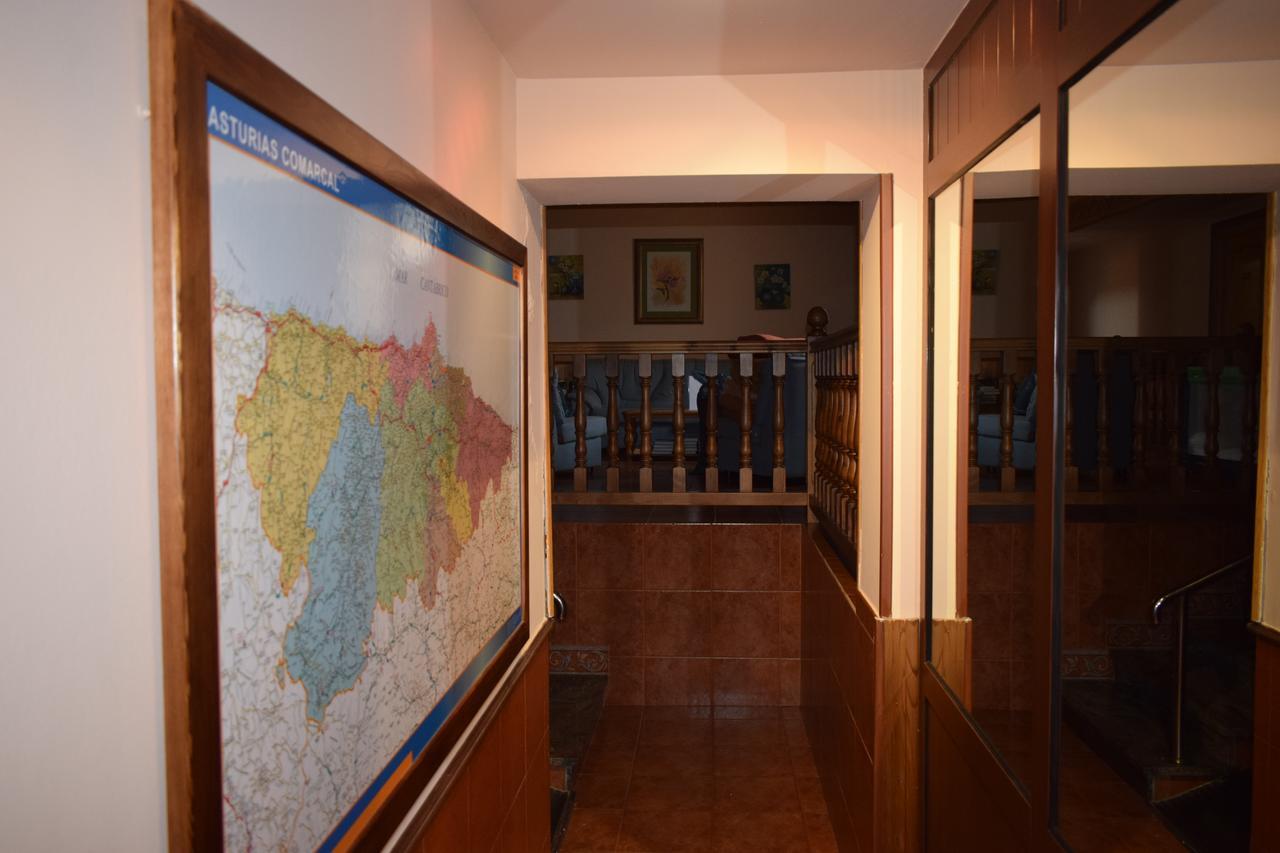 Hotel Restaurante Las Camelias Jarrio Extérieur photo